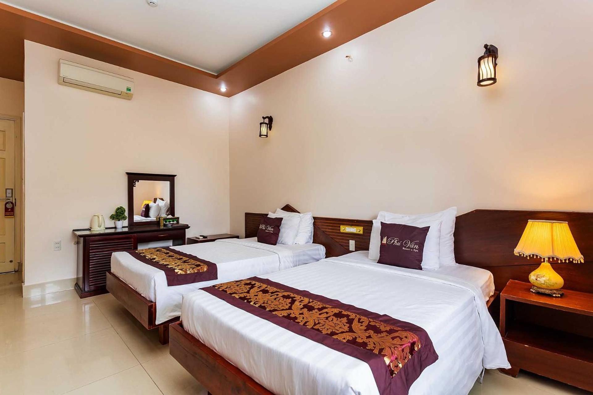 Phu Van Resort & Spa Duong Dong Exterior foto
